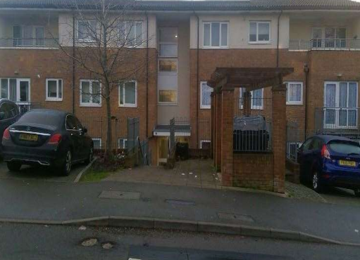 43-56 Windrush Drive