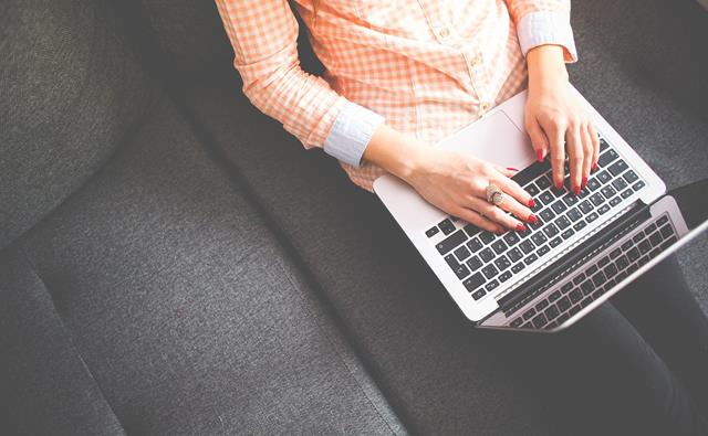 Student 865073 1920 Student 865073 1920