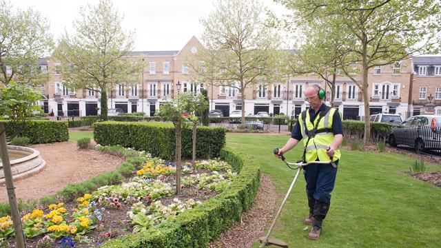 Chequers Grounds Maintenance 1 Chequers Grounds Maintenance 1